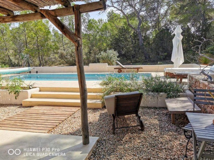 fbe8a3a880a3dfaede2ef9dedc4bb6182d163297